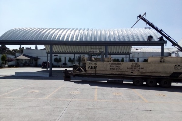 Fabricación de arcotecho a pie de obra